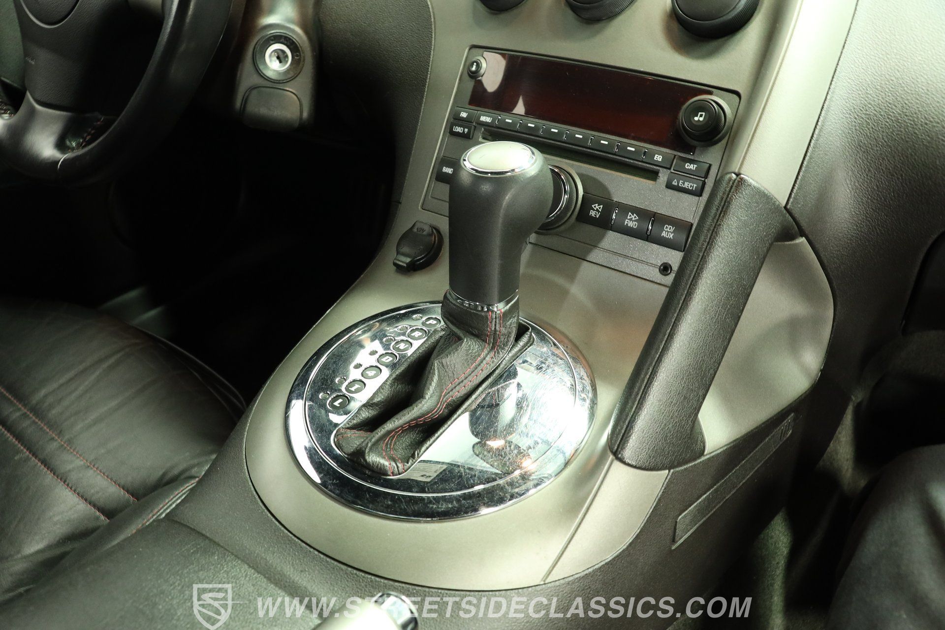 Used 2007 Pontiac Solstice GXP w/ Premium Package RWD image 40