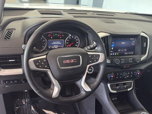 Used 2024 GMC Terrain SLT w/ Infotainment Package II AWD/4WD image 12