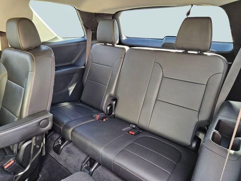 Used 2021 Chevrolet Traverse LT AWD/4WD image 33