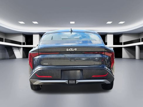Certified 2025 Kia K4 LXS image 5