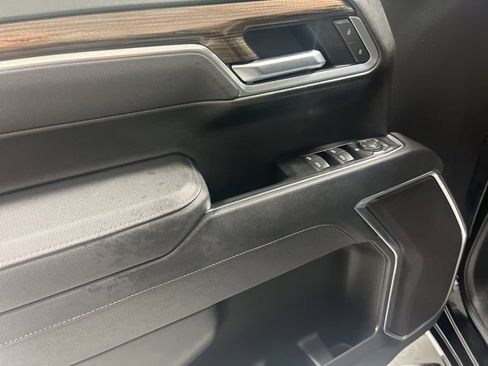 Used 2025 Chevrolet Silverado 1500 RST image 6