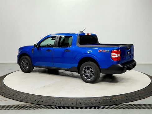 New 2025 Ford Maverick XLT w/ XLT Luxury Package image 5