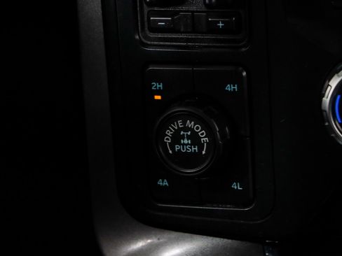 Used 2023 Ford F150 Lariat w/ Equipment Group 502A High AWD/4WD image 22