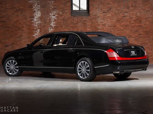 Used 2009 Maybach 62 S image 3