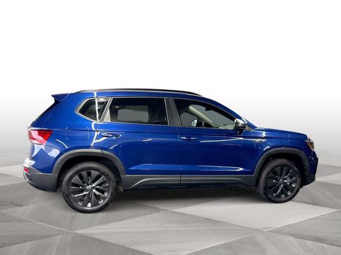 Certified 2024 Volkswagen Taos S FWD image 9