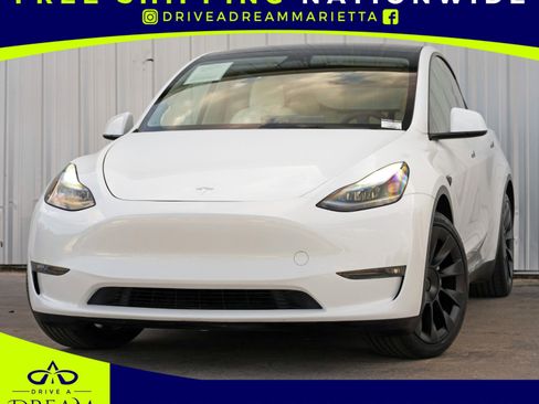 Used 2023 Tesla Model Y Long Range image 1