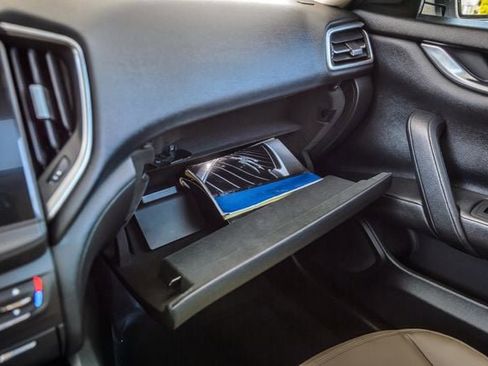 Used 2018 Maserati Ghibli image 37