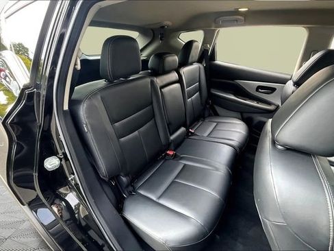 Used 2024 Nissan Murano SV image 17