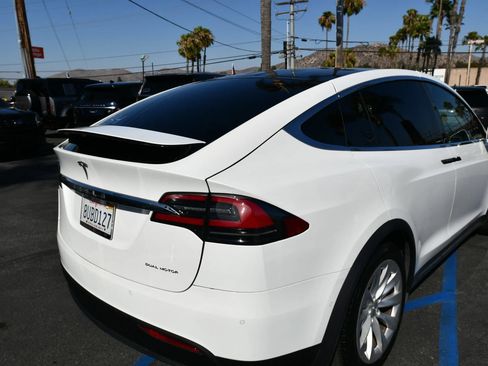 Used 2021 Tesla Model X Long Range AWD/4WD image 10