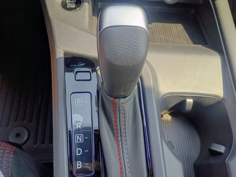 New 2026 Nissan Sentra SR w/ Floor Mat Package image 17