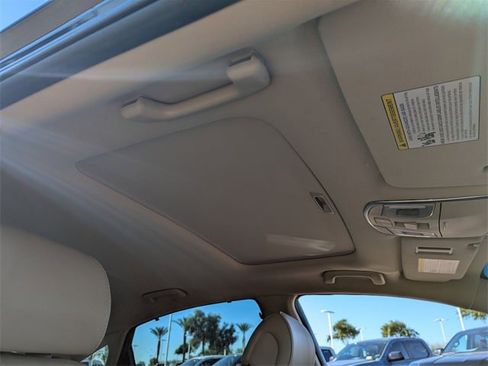 Used 2017 Hyundai Sonata Limited w/ Ultimate Package 04 image 11