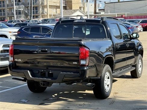 Used 2023 Toyota Tacoma SR image 4