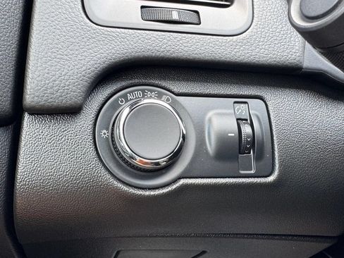 Used 2014 Buick Regal GS w/ Driver Confidence Package #2 FWD image 19