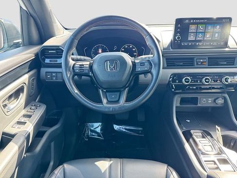 Certified 2023 Honda Pilot TrailSport image 22