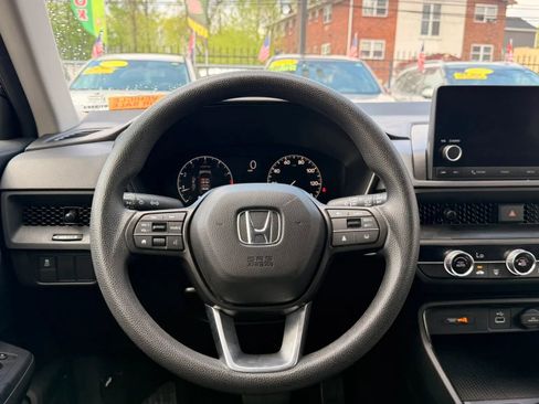 Used 2025 Honda CR-V LX image 17