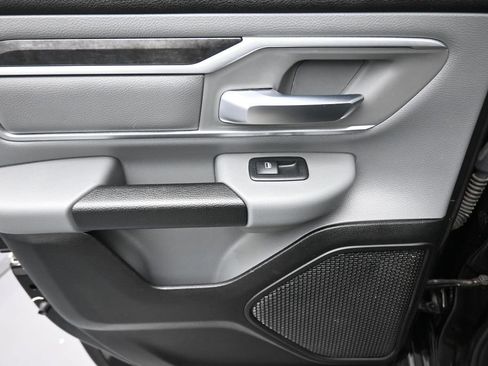 Used 2019 RAM 1500 Big Horn AWD/4WD image 33