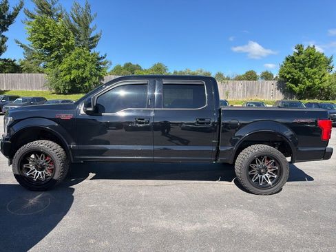 Used 2018 Ford F150 Lariat w/ Equipment Group 502A Luxury AWD/4WD image 3