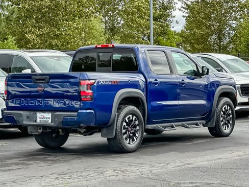 Used 2022 Nissan Frontier PRO-4X AWD/4WD image 3