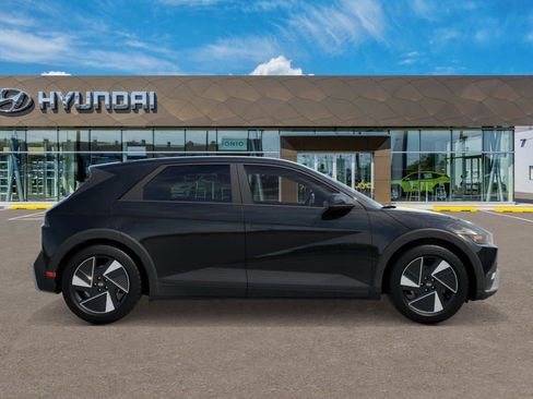 New 2026 Hyundai Ioniq 5 SE RWD image 7
