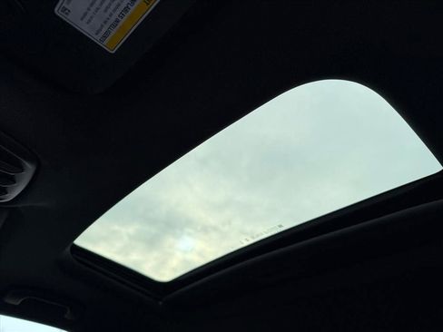 Used 2025 Buick Envista Avenir image 27