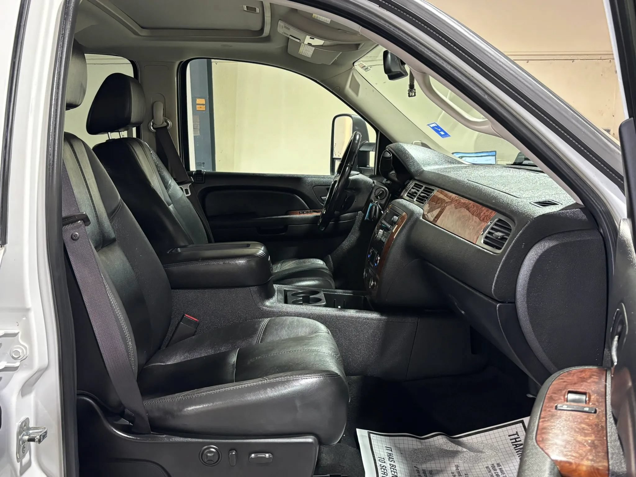 Used 2007 Chevrolet Silverado 3500 LTZ AWD/4WD image 16
