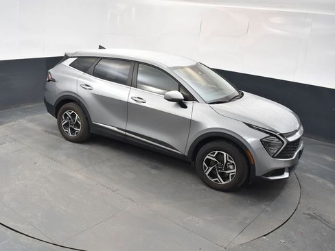 Certified 2024 Kia Sportage LX image 37