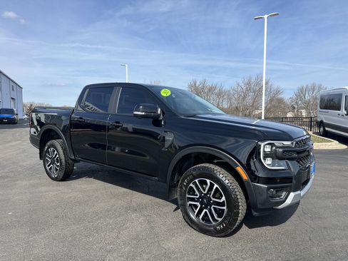 Used 2025 Ford Ranger Lariat w/ Trailer Tow Package image 1