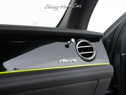 Used 2023 Bentley Bentayga Extended Wheelbase image 15