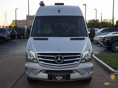 Used 2015 Mercedes-Benz Sprinter 3500 image 4
