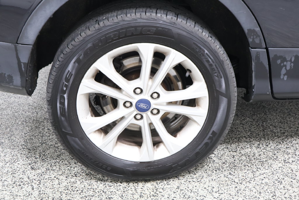 Used 2019 Ford Escape SEL AWD/4WD image 26