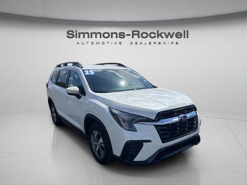 Used 2025 Subaru Ascent Premium AWD/4WD image 7