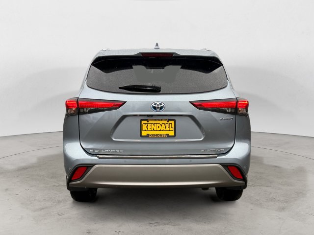 Used 2023 Toyota Highlander Platinum AWD/4WD image 6