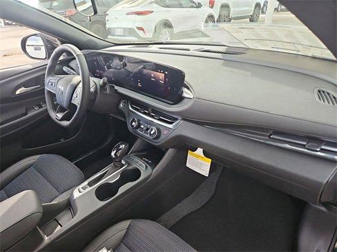 New 2026 Buick Envista Preferred w/ Convenience I Package image 25