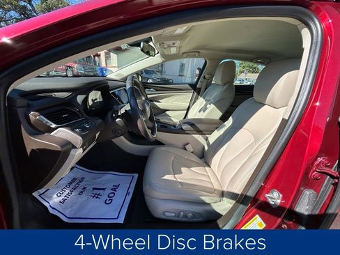 Used 2017 Buick LaCrosse Preferred image 29