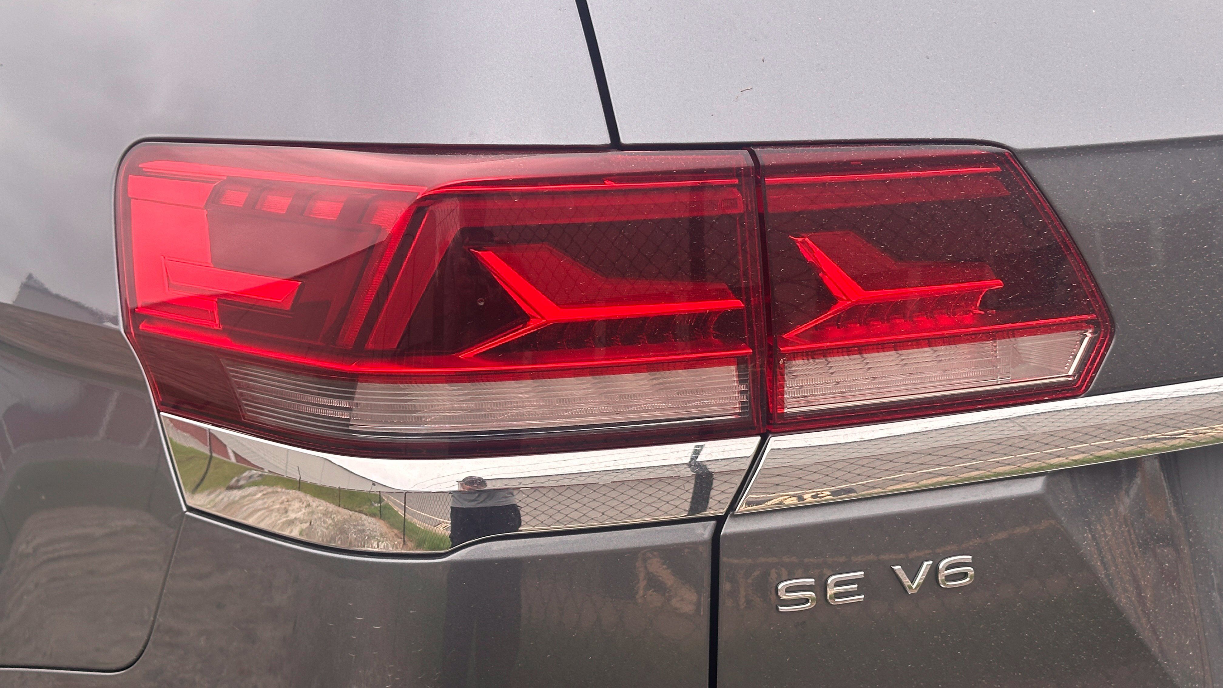 Used 2022 Volkswagen Atlas SE AWD/4WD image 8