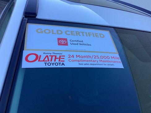 Certified 2025 Toyota RAV4 XLE image 4