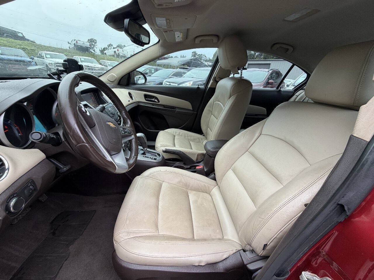 Used 2014 Chevrolet Cruze LT FWD image 9