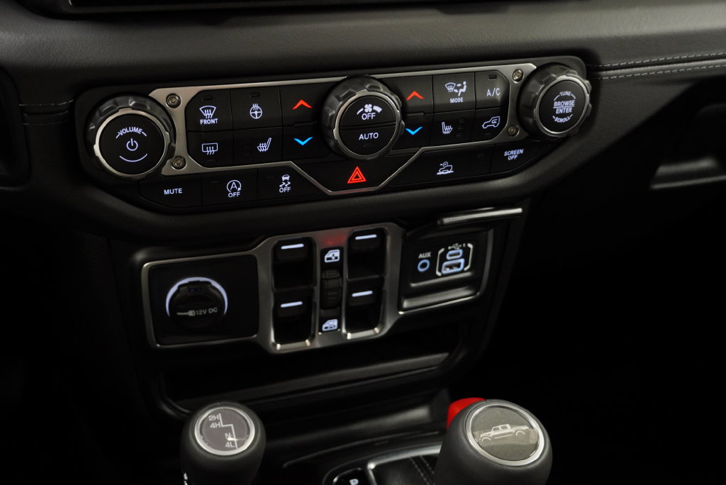 New 2026 Jeep Gladiator Mojave AWD/4WD image 24