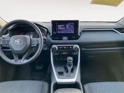 Used 2024 Toyota RAV4 XLE image 10