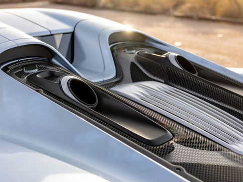 Used 2015 Porsche 918 Spyder AWD/4WD image 34