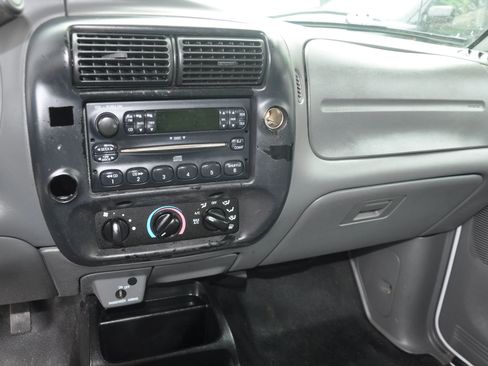 Used 2006 Ford Ranger STX RWD image 21