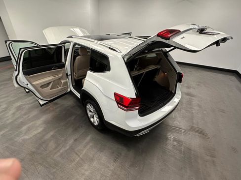Used 2019 Volkswagen Atlas SE w/ Panoramic Sunroof Package image 51