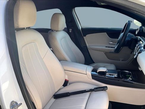 Used 2019 Mercedes-Benz A 220 image 7