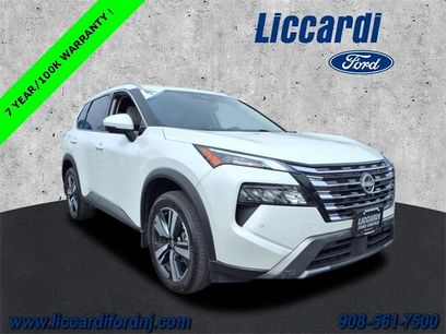 Used 2024 Nissan Rogue SL