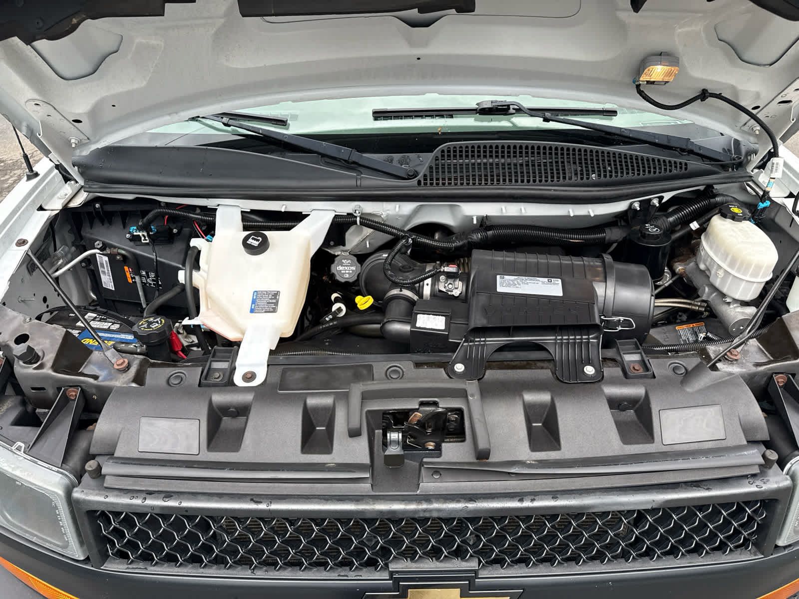 Used 2019 Chevrolet Express 3500 LS RWD image 16