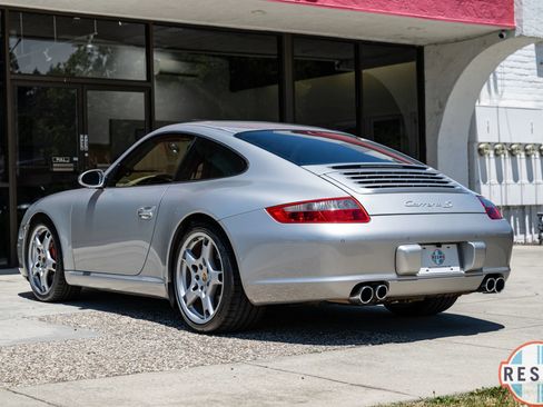 Used 2008 Porsche 911 Carrera S RWD image 4