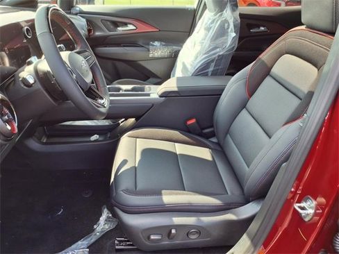 New 2025 Chevrolet Equinox EV RS image 8