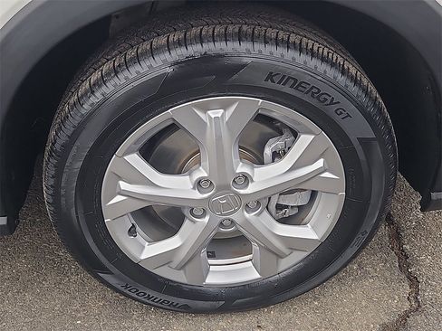 Certified 2023 Honda HR-V LX image 10