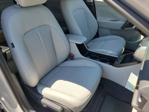 New 2026 Hyundai Kona SEL Premium FWD image 24