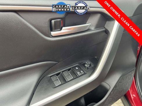 Used 2022 Toyota RAV4 XLE image 20